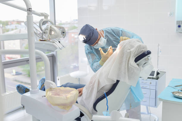 Best Emergency Gum Treatment in Collinsville, CT